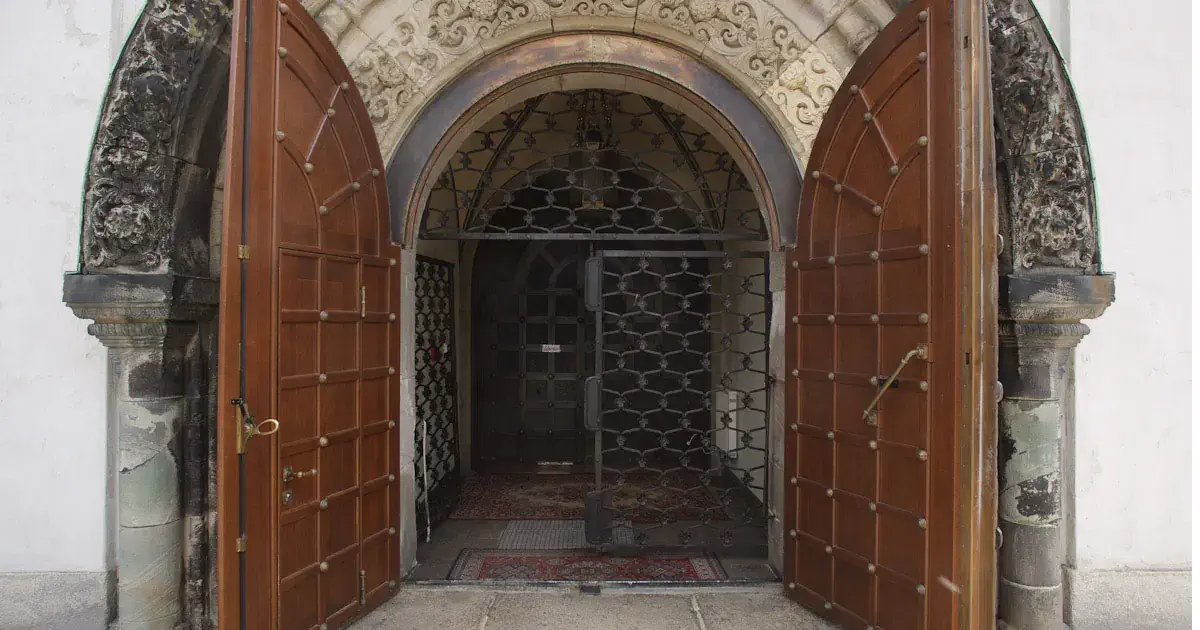 Tür Reparatur & Restaurierung Leipzig